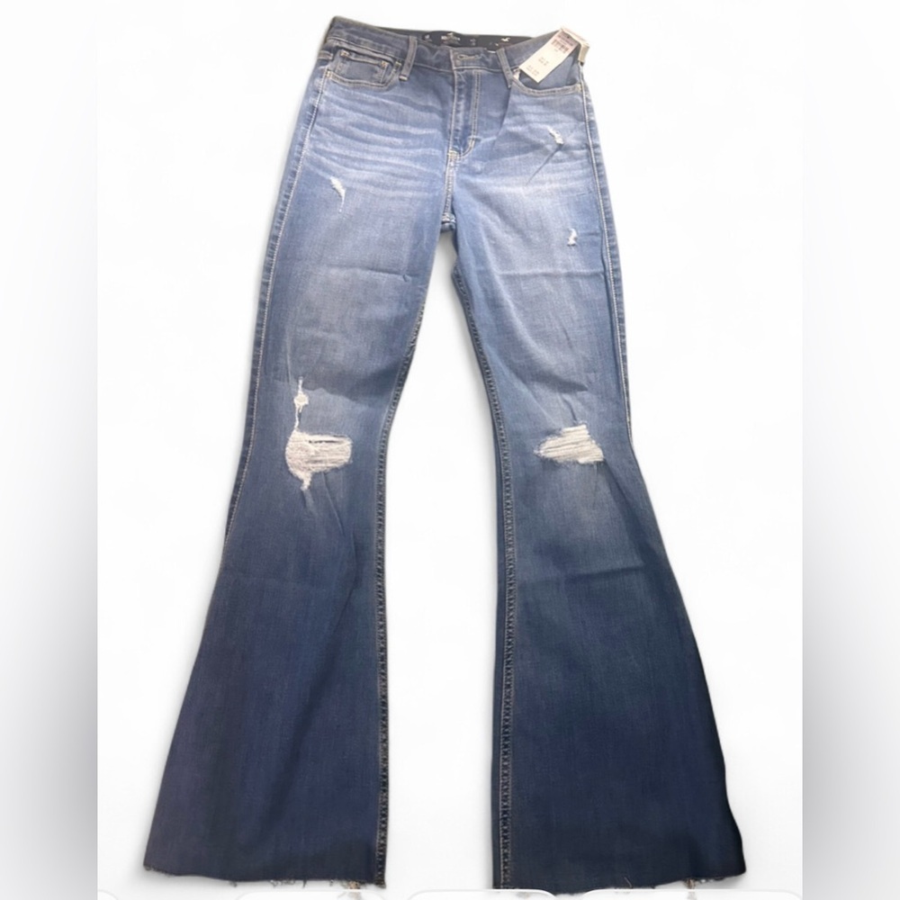 NWT Hollister High-Rise Ripped Flare Jeans